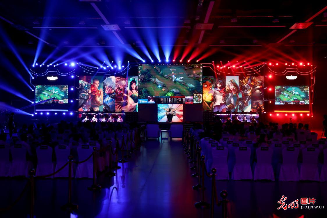 阵利物浦和 阵利物浦和