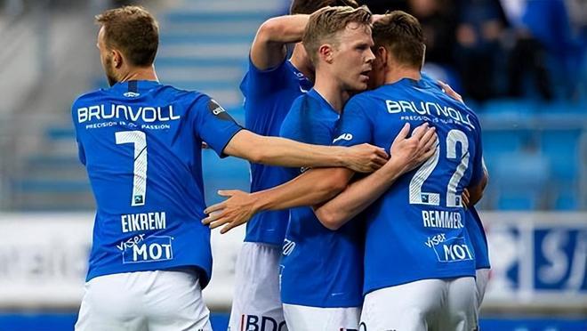 赛在一片欢 赛在一片欢